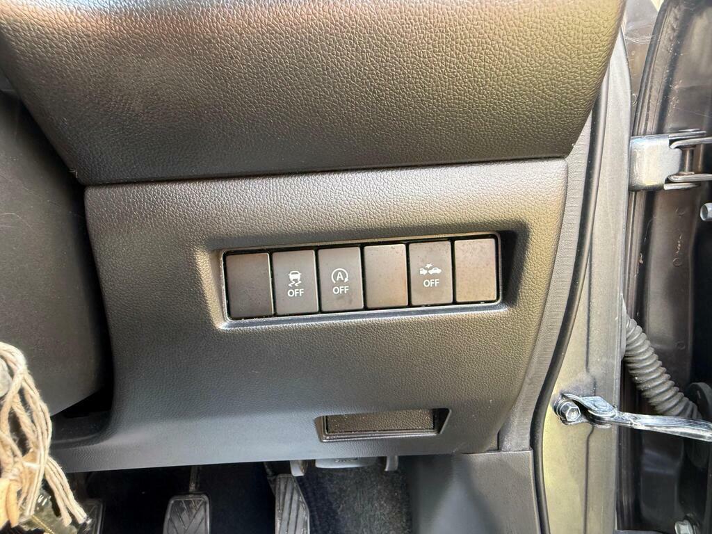 Suzuki Swift 1.2 Dualjet 83 12V Hybrid Sz-l - 2020 70 Silver #17