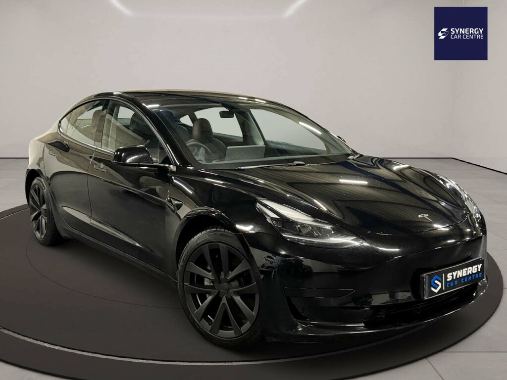 Tesla Model 3 Rwd