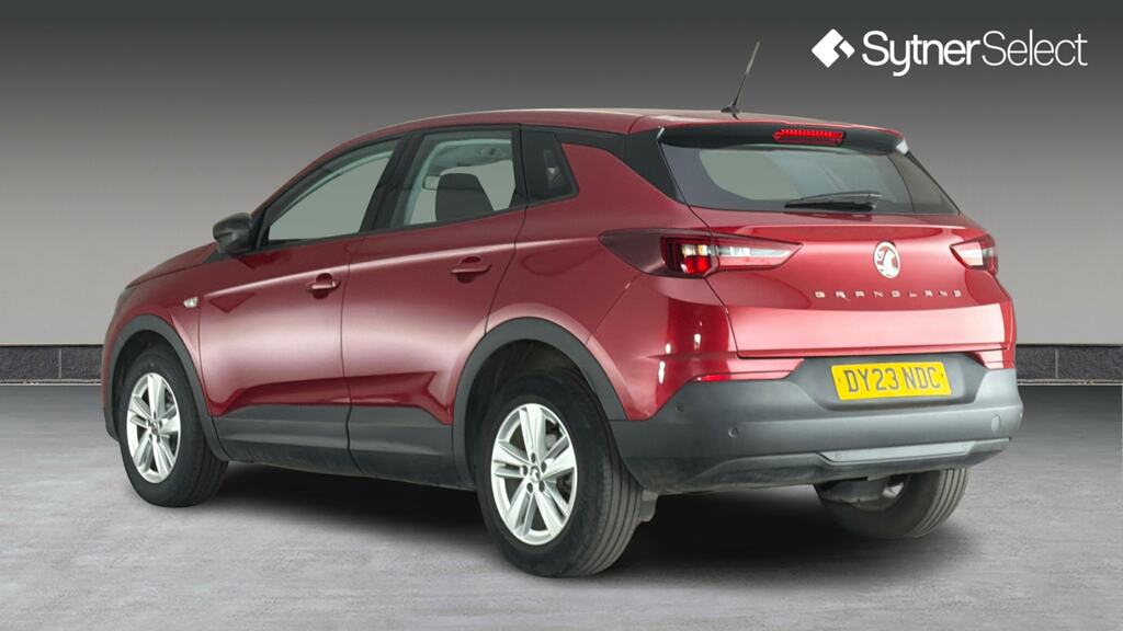 Vauxhall Grandland 1.2 Turbo Design DY23NDC Red #2