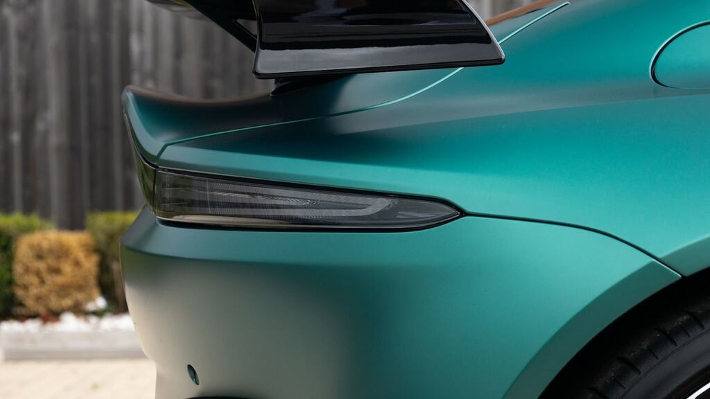 Aston Martin V8 V8 550 Touchtronic 3,982 cc Grey #33