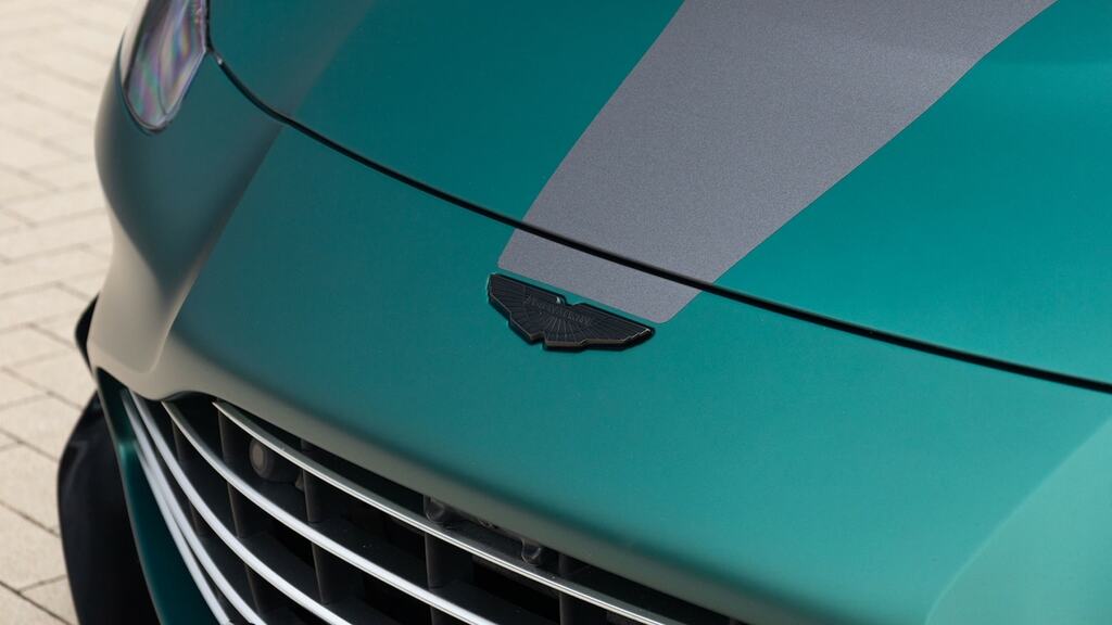 Aston Martin V8 V8 550 Touchtronic 3,982 cc Grey #15