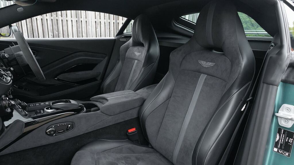 Aston Martin V8 V8 550 Touchtronic 3,982 cc Grey #19