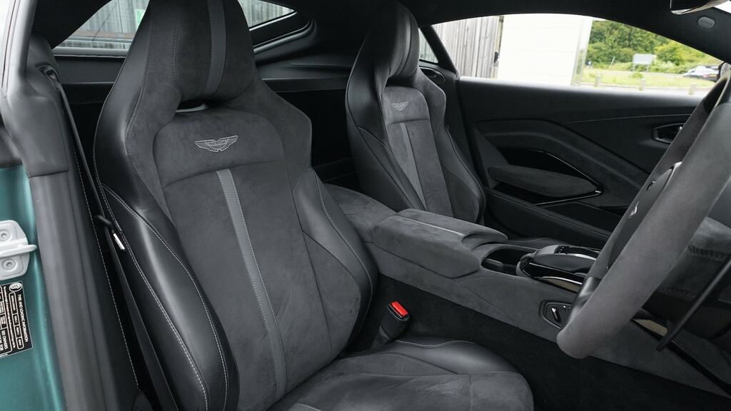 Aston Martin V8 V8 550 Touchtronic 3,982 cc Grey #18