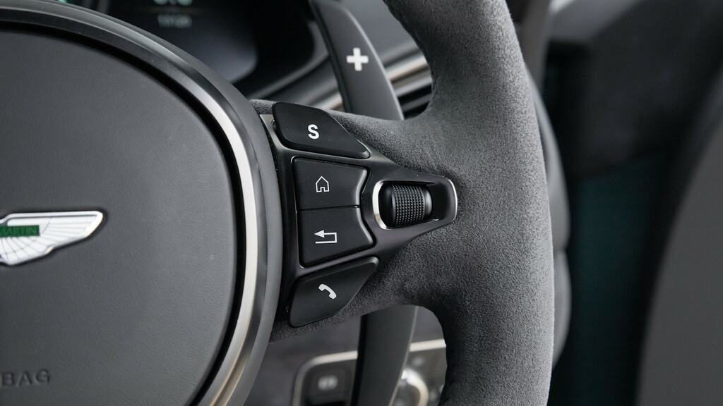 Aston Martin V8 V8 550 Touchtronic 3,982 cc Grey #60