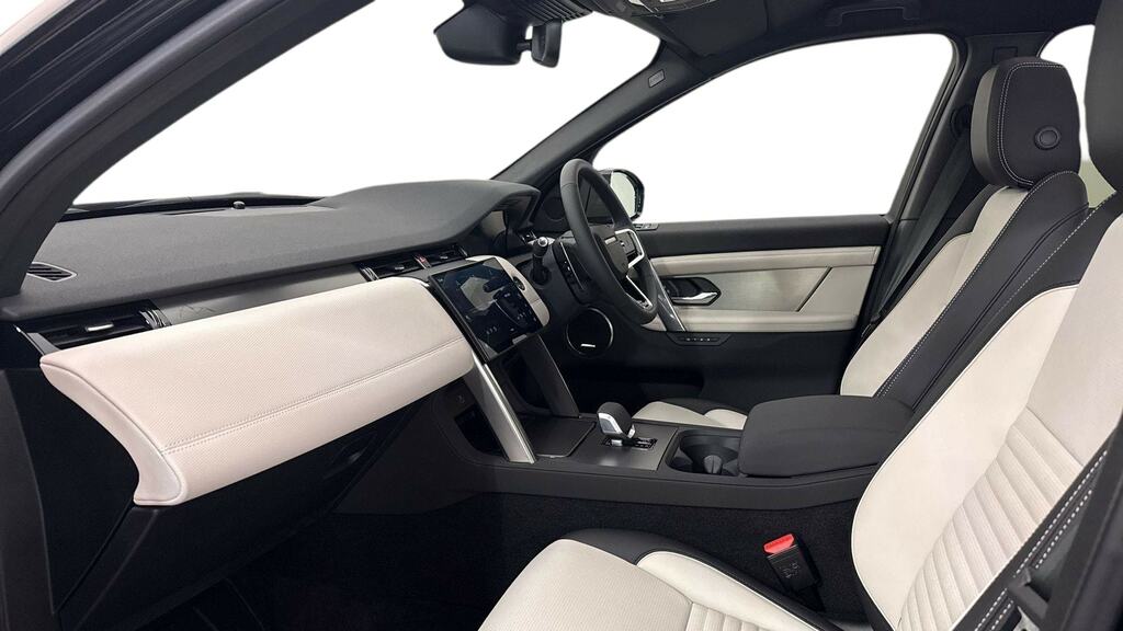 Land Rover Discovery Sport 1.5 P270e Landmark 5 Seat Black #3