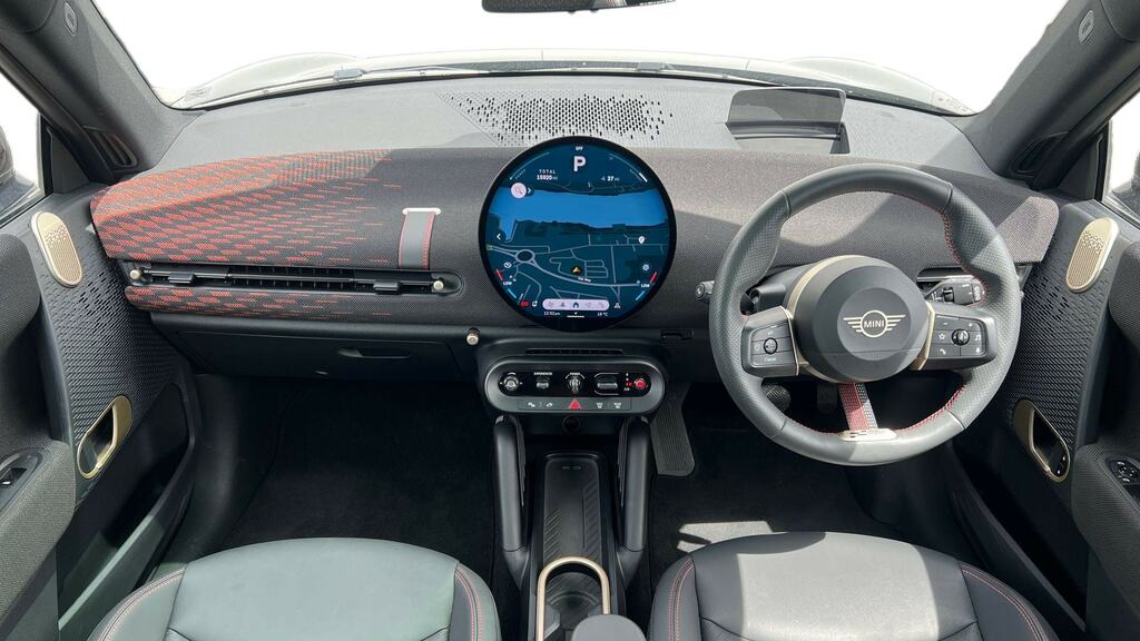 Mini Hatch 160Kw Se Sport Level 3 54Kwh YE74OWG Black #4