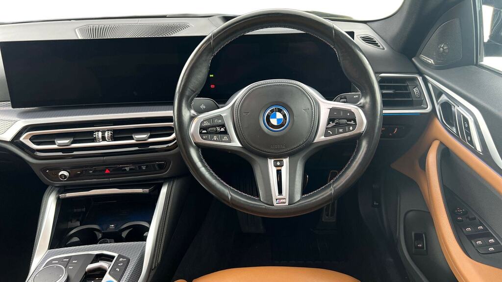 BMW i4 400Kw M50 83.9Kwh HN23YFW Green #5