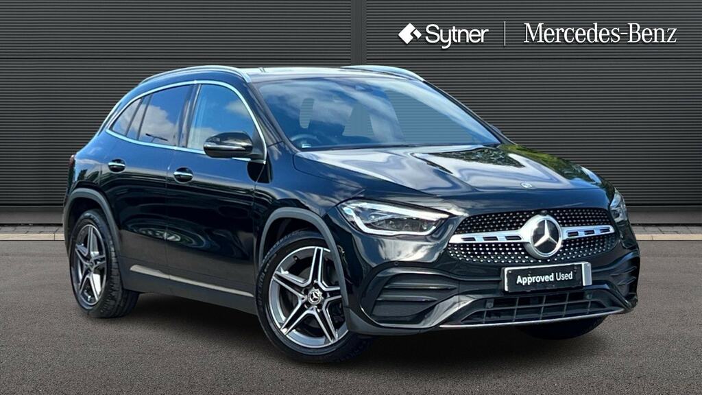 Mercedes-Benz GLA Class Gla 200 Amg Line Premium Plus Black
