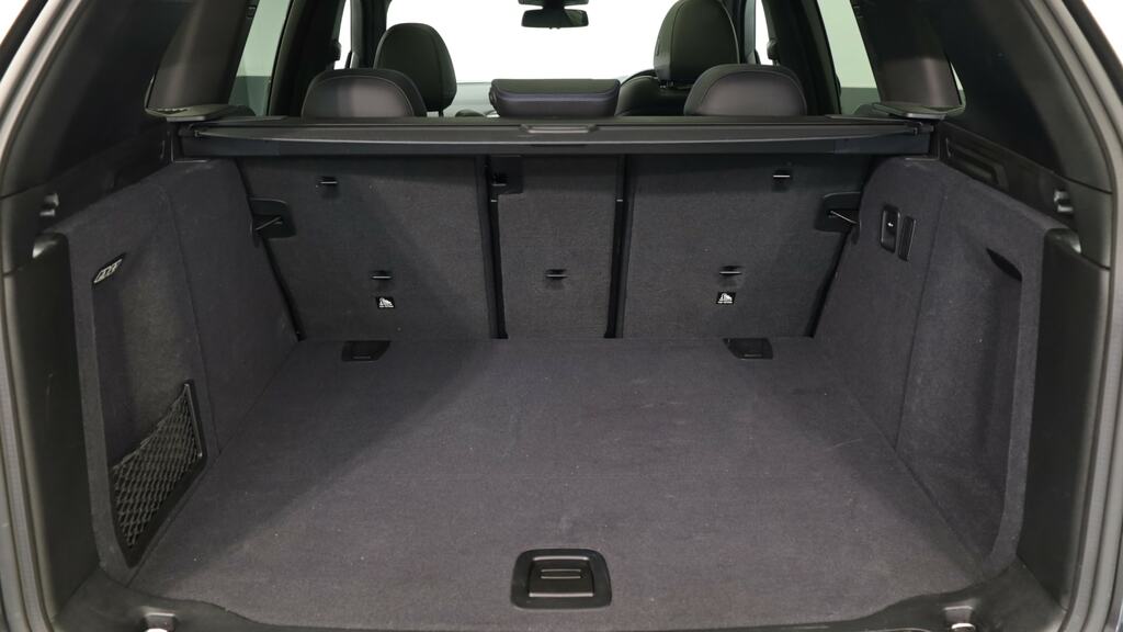 BMW iX3 210Kw M Sport Pro 80Kwh 2024 Black #13