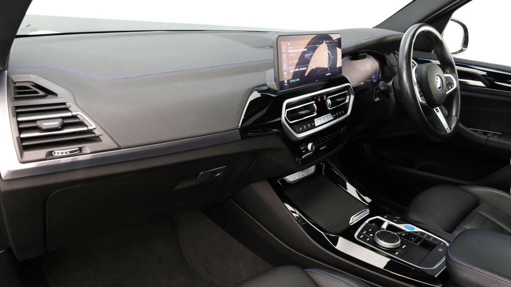 BMW iX3 210Kw M Sport Pro 80Kwh 2024 Black #7