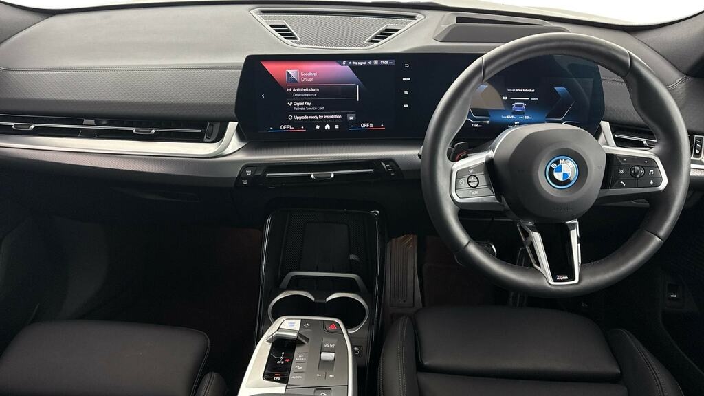 BMW iX2 150Kw Edrive20 M Sport 65Kwh Techpro Blue #4
