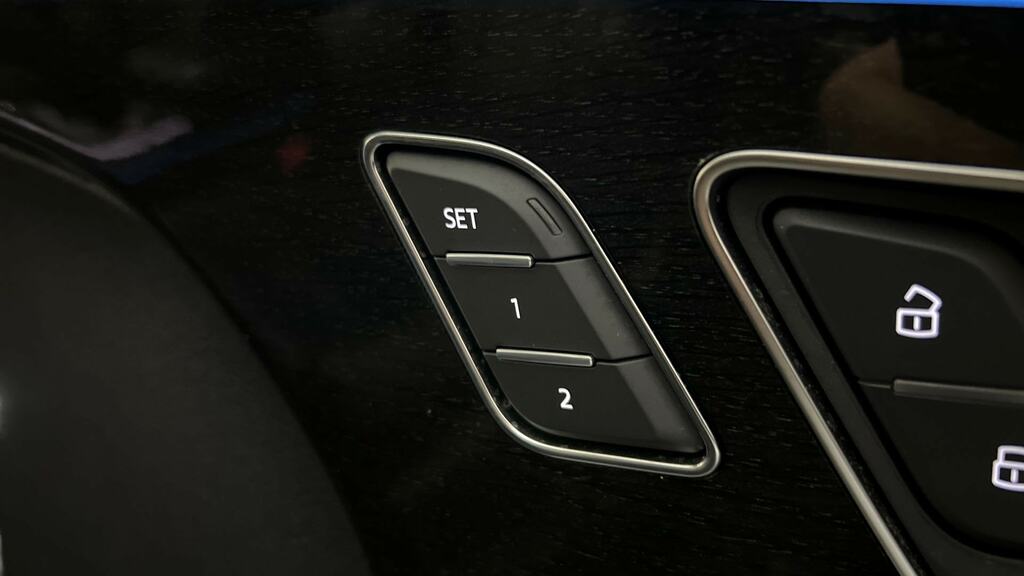 Audi Q8 3.0 Tfsi V6 55 Black Edition Suv Tiptro Blue #31
