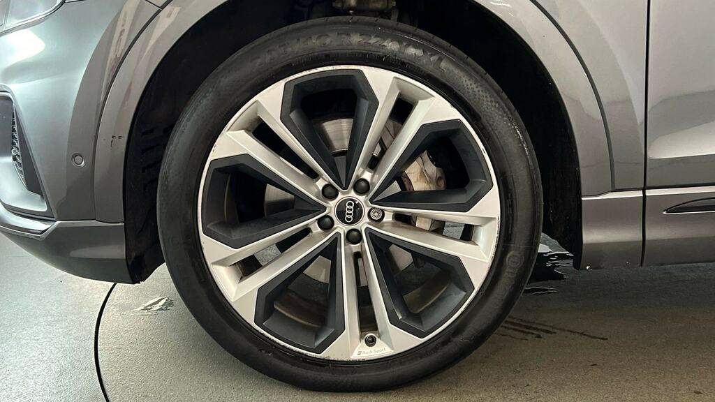 Audi Q8 55 Tfsi Quattro Black Edition Tiptronic Grey #5