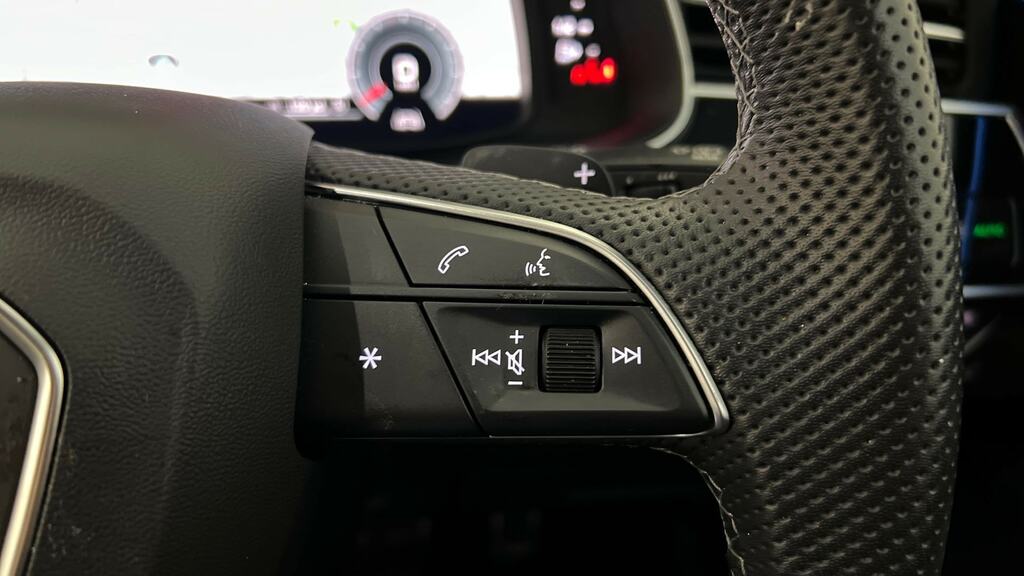 Audi Q8 3.0 Tfsi V6 55 Black Edition Suv Tiptro Blue #18
