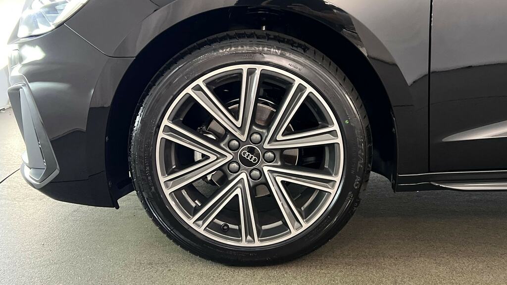 Audi A1 25 Tfsi S Line Black #5
