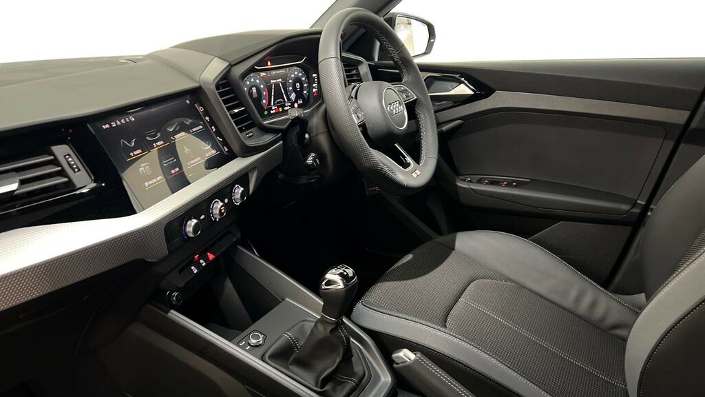 Audi A1 25 Tfsi S Line Black #2