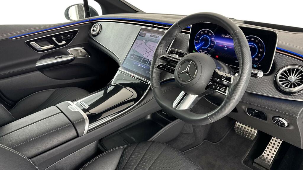 Mercedes-Benz EQE Eqe 350 215Kw Amg Line Nt Ed Prem 96Kwh Silver #3