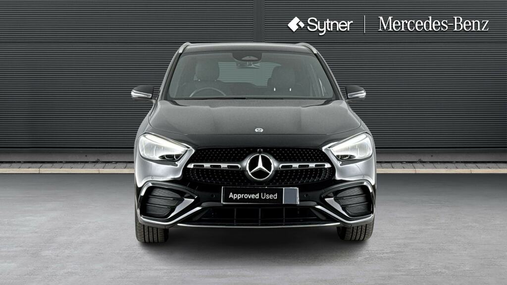 Mercedes-Benz GLA Class Gla 200D Amg Line Executive Black #6
