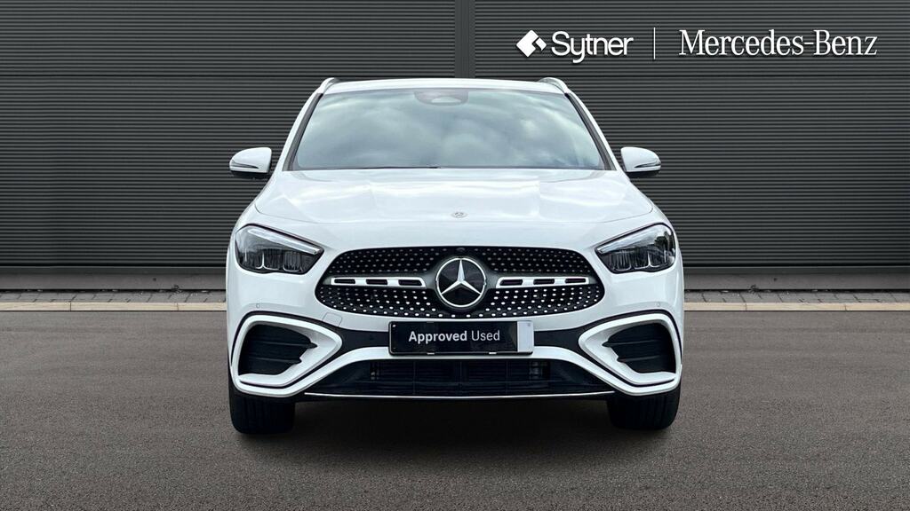 Mercedes-Benz GLA Class Gla 220D 4Matic Amg Line Executive White #6