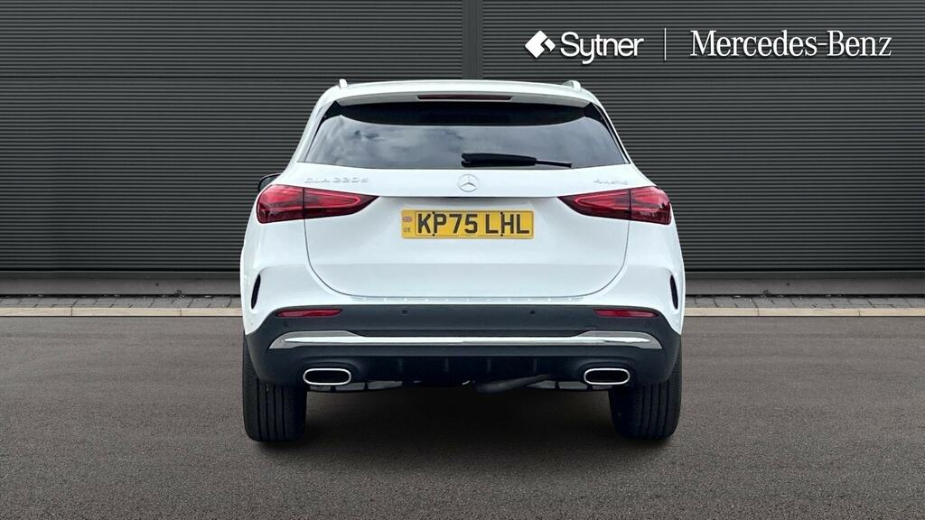 Mercedes-Benz GLA Class 1.3 Gla200h Mhev Amg Line Executive Suv Petr White #7