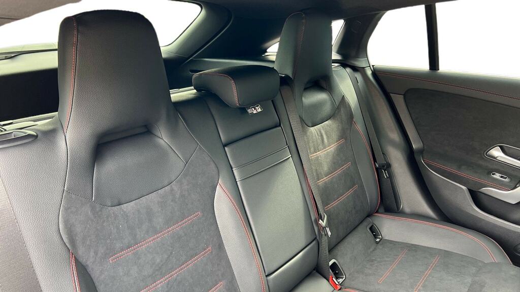 Mercedes-Benz CLA Class 1.3 Cla200h Mhev Amg Line Premium Black #12