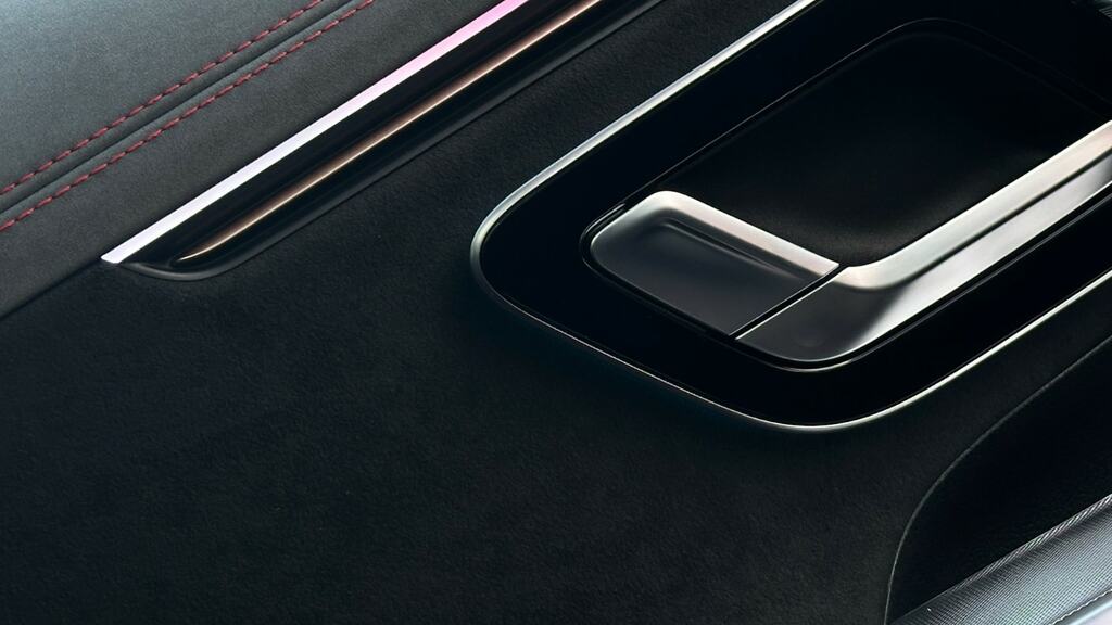 Mercedes-Benz EQE 300 89Kwh Amg Line Premium Plus Black #38