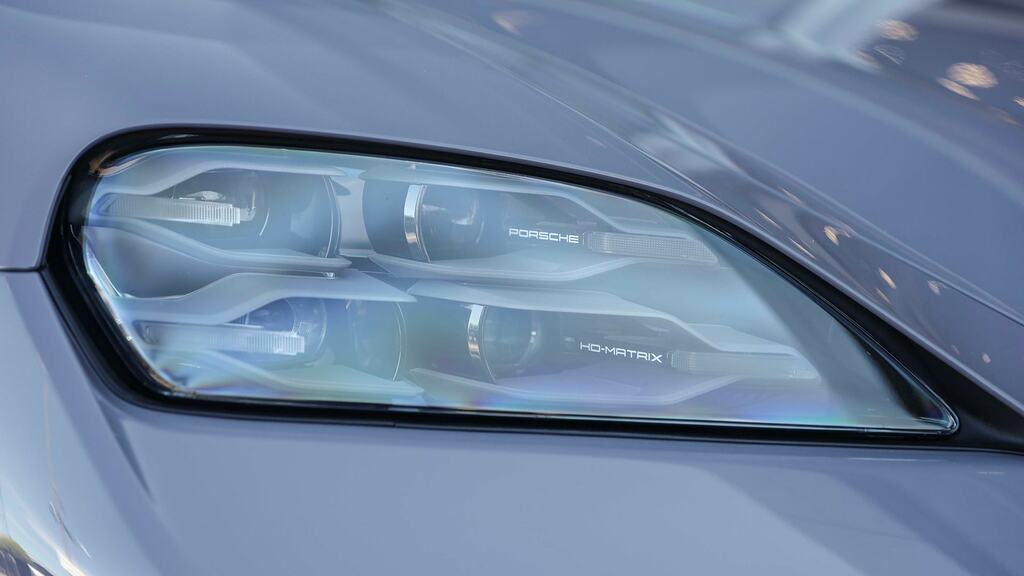 Porsche Taycan Performance Plus 105Kwh Gts Saloon Au White #34