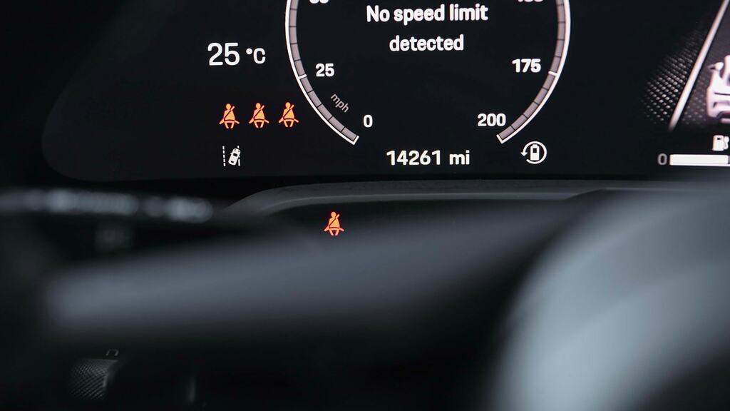 Porsche Taycan Performance Plus 105Kwh Gts Saloon Au White #16