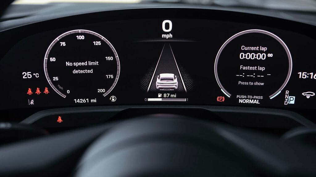 Porsche Taycan Performance Plus 105Kwh Gts Saloon Au White #15