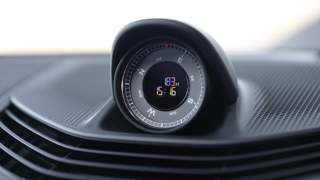 Porsche Taycan Performance Plus 105Kwh Gts Saloon Au White #13