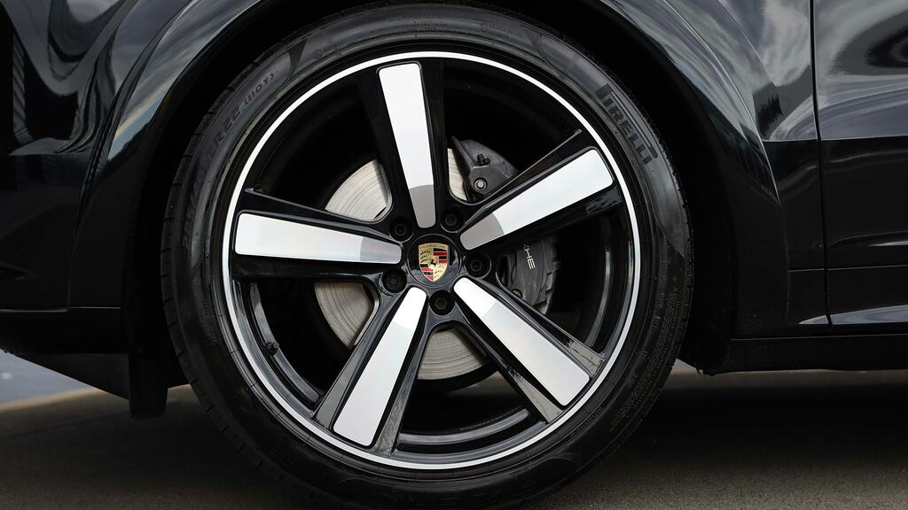 Porsche Cayenne Tiptronic S Black #4