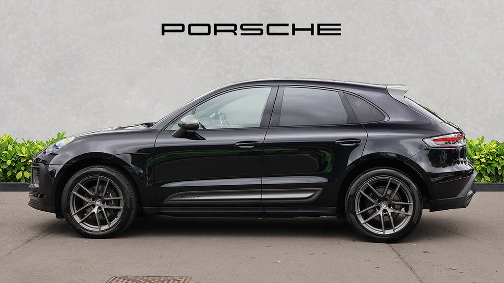 Porsche Macan T Pdk Black #6