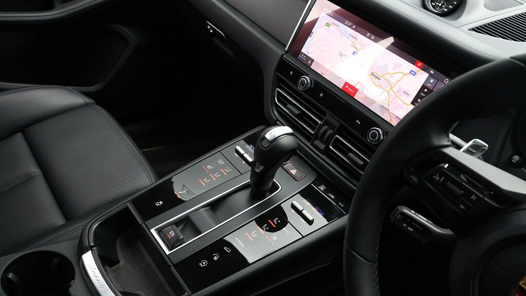 Porsche Macan V6 Gts Pdk 4Wd Euro 6 5-Door White #8