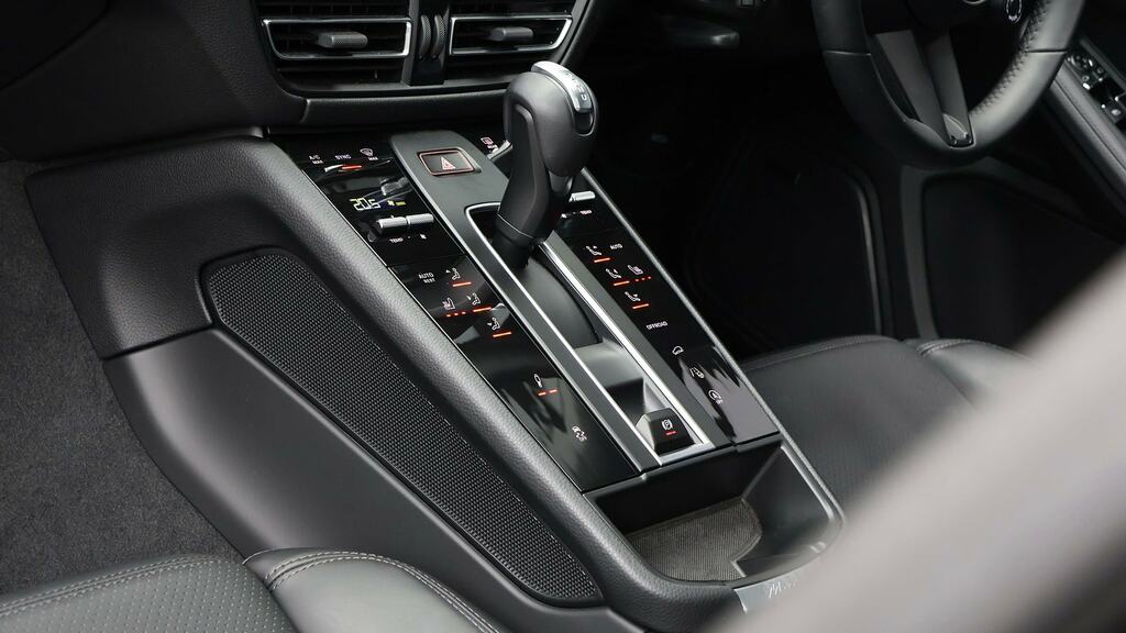 Porsche Macan V6 Gts Pdk 4Wd Euro 6 5-Door White #23
