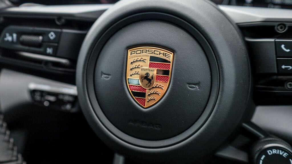 Porsche Taycan 320Kw 105Kwh Rwd NX26JVU Blue #21