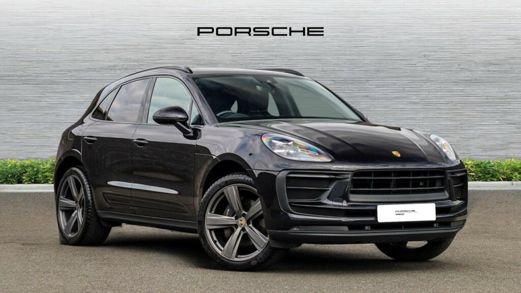 Porsche Macan 5dr Pdk Black