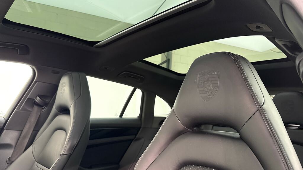 Porsche Panamera Panamera 4 E-hybrid Sport Turismo Platinum Edition Grey #15