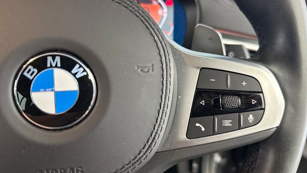 BMW 5 Series 530E Xdrive M Sport White #18