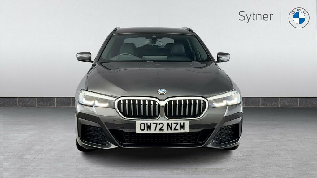 BMW 5 Series 530E Xdrive M Sport White #16