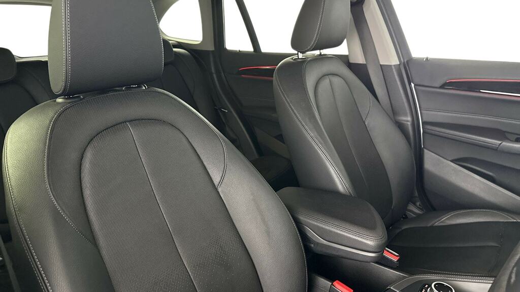 BMW X1 X1 Sdrive20i M Sport Black #11
