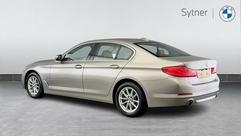 BMW 5 Series 520I Se Silver #2