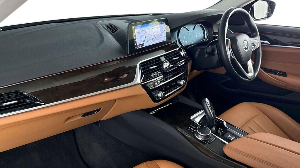 BMW 5 Series 520D M Sport Touring Black #7