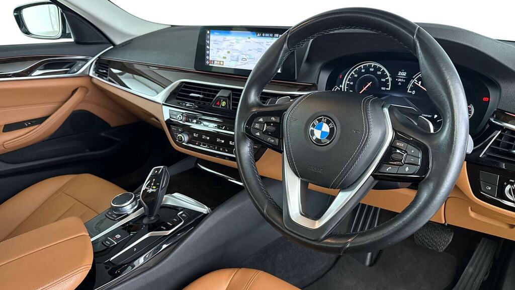 BMW 5 Series 520I Se Silver #6