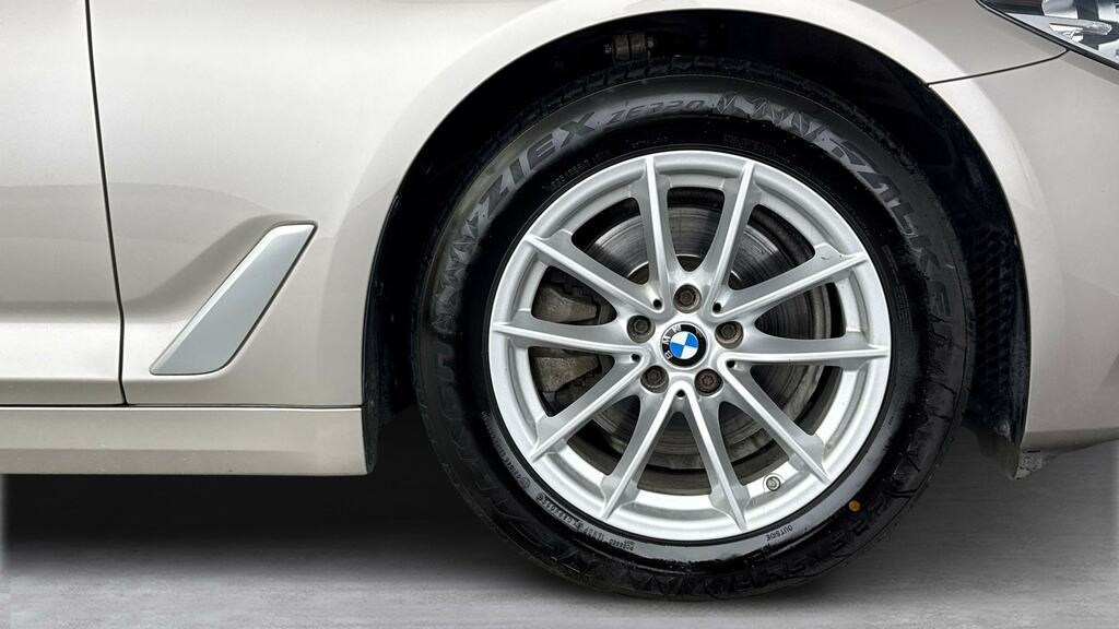 BMW 5 Series 520D M Sport Touring Black #14