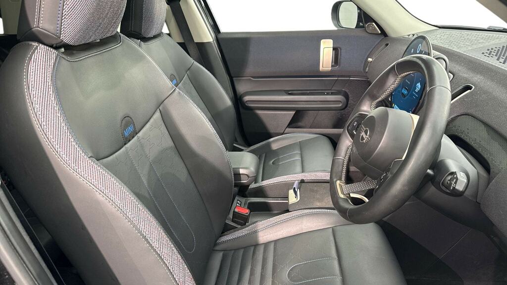 Mini Countryman 150Kw E Sport 66Kwh Black #11