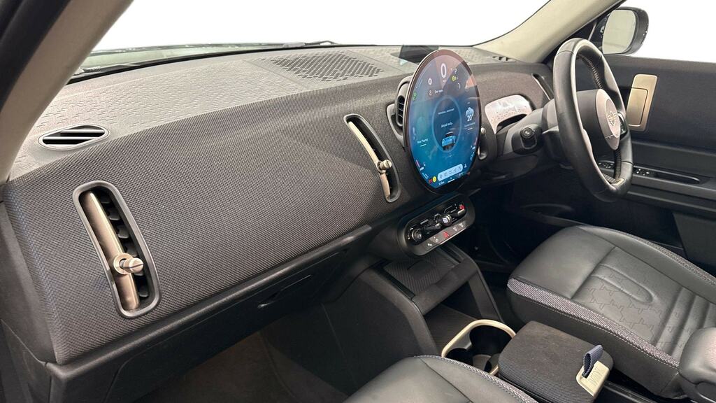 Mini Countryman 150Kw E Sport 66Kwh Black #7