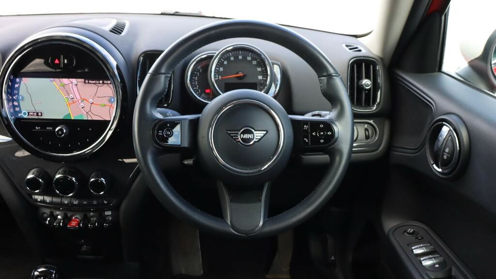 Mini Countryman 1.5 Cooper Classic Premium Red #5