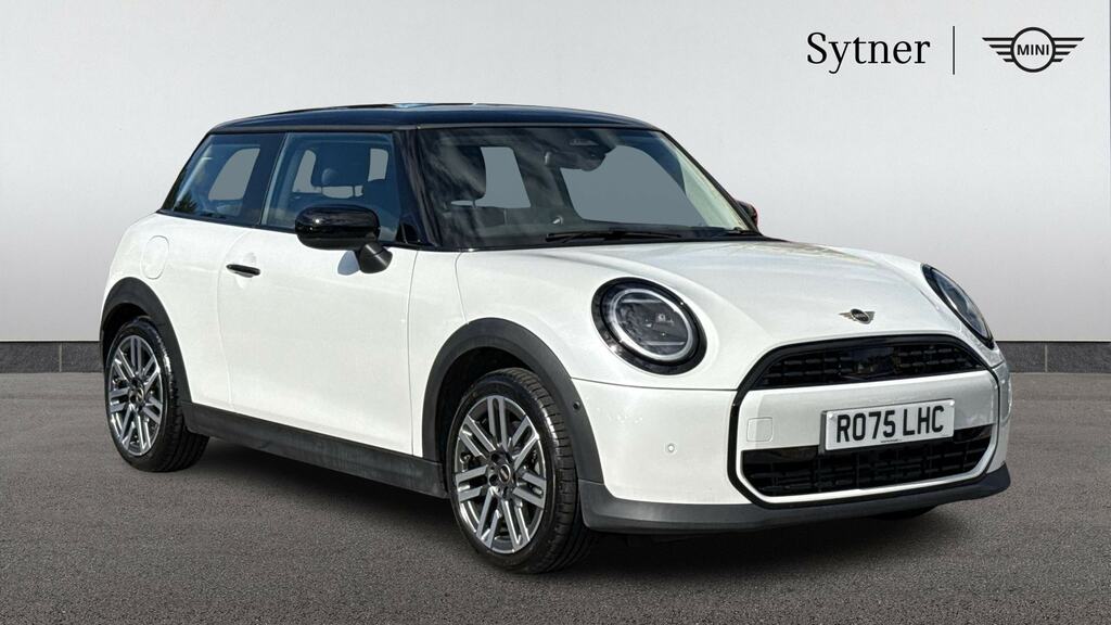 Mini Hatch 1.5 C Classic Level 1 RO75LHC White