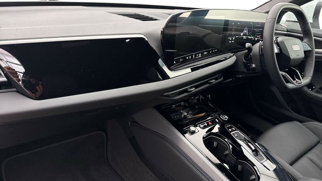 Audi A5 2.0 Tfsi 299 E Quattro S Line S Tronic White #2