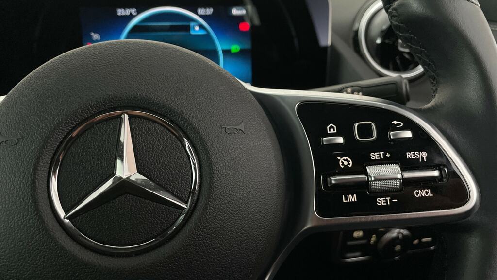 Mercedes-Benz GLA Class 1.3L Gla 180 Amg Line Premium 135 Bhp Silver #18